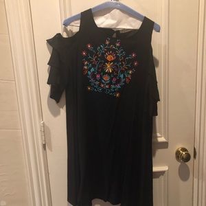 Cute embroidered tunic/ coverup